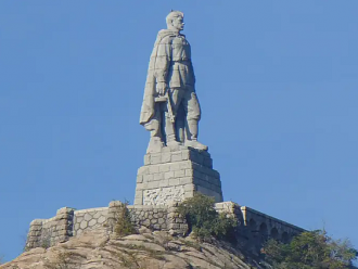 Ще брани ли ЮНЕСКО Паметника на Альоша в Пловдив?