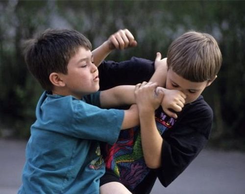 Къде е границата между конфликта и престъплението?