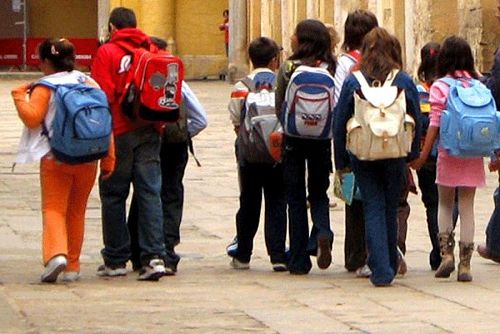 100 евро глоба, ако детето не ходи на училище