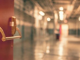 В САЩ отказаха трансплантация на сърце на неваксиниран