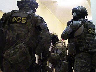 Двама благодетели на Ислямска държава бяха арестувани