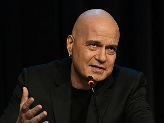 Слави Трифонов с коронавирус