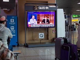 Северна Корея, която призна за първи случаи на Covid-19, съобщи за 21 починали