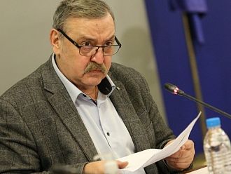 Проф. Кантарджиев: Има конкретни мерки за превенция на хепатита при децата