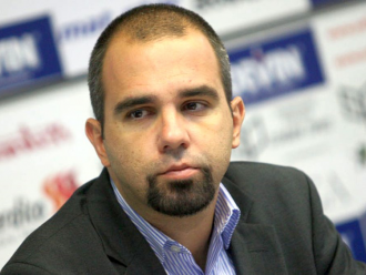 През 10 години избираме голям нов, който да изчисти предишния