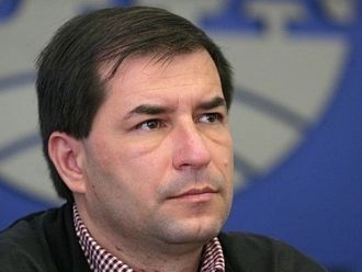 Борислав Цеков: Това управление трябва да си отиде - вредно е за страната, но става и опасно