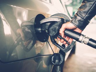 Гърция обявява днес нов финансов пакет за скъпите бензин и дизел