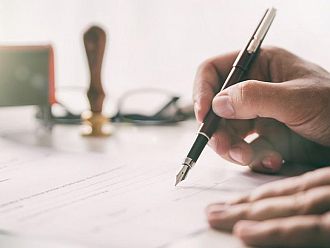 Обявиха докога българите в чужбина могат да подават заявления за гласуване на изборите