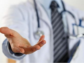 Още места за обучение в областта на медицината и военното дело