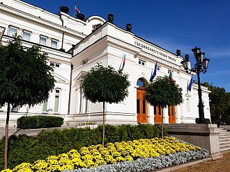 ЕСТАТ: Прагът за влизане в парламента ще бъде рекордно нисък