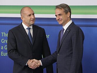 Мицотакис: Доставките от Азербайджан ще разкъсат здравата хватка от руския газ