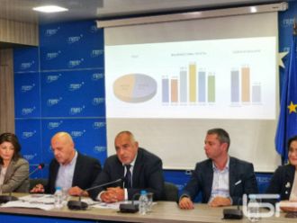 Партиите обмислят предложението на Борисов за контактни групи за бъдещ кабинет