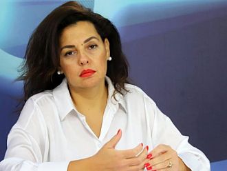 Цветанка Андреева: Политическата идентификация на „Продължаваме промяната“ е все по-разкъсана и неясна