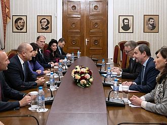 Президентът: България работи за решения в енергетиката, които да гарантират независимост и сигурност