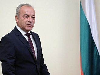 Донев към депутатите: Обвиненията, че служебното правителство не прави нищо, са популизъм