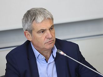 КНСБ: Над 2400лв. средна заплата до 4 години