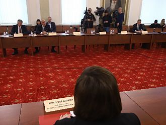 Лидерската среща – открит разговор, без искания, но с чукащи на вратата избори (обновена)