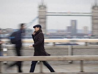 Кметът на Лондон Садик Хан предупреди за високо замърсяване на въздуха