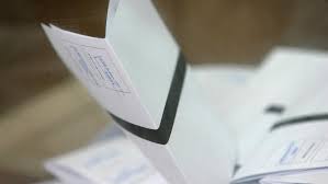 ЦИК успешно тества хартията за бюлетините за машинно гласуване