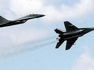 Украйна: Насърчаваме България също да ни даде своите МИГ-29