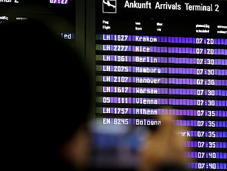  Стачка на служители от големи летища в Германия затруднява въздушния трафик