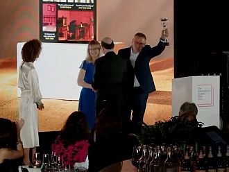 Господинов след наградата „Букър”: Иска ми се това да отвори вратата към българската култура