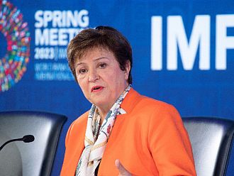 МВФ очаква САЩ да поддържат лихвените проценти високи до 2024 г.