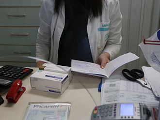 Предложение: Лекарства за диабет и антибиотици само с електронни рецепти от октомври