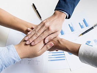 Стотици свободни места за работа бяха обявени на форума „Кариера в България“