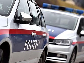 Австрия въведе гранични проверки, а Швейцария все още обмисля плановете си