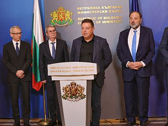 До 1-ви април ще има и хартиени рецепти за антибиотици, за диабет остават само електронни