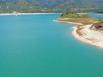 Водата от язовир