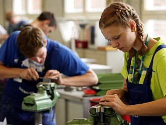 От 2019 до 2023 година в България са съкратени 79 000 работни места в производството