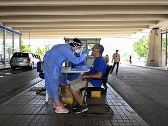 PCR или ваксина, за да почиваме в Гърция