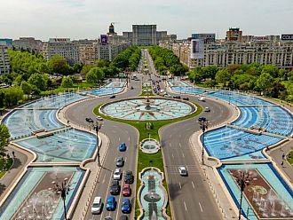 1454 лева става минималната заплата в Румъния от юли