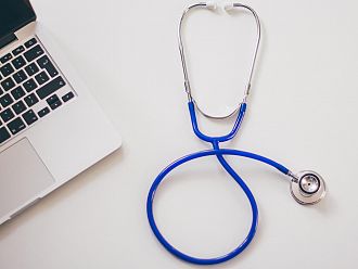 Личните лекари започват да ваксинират от днес