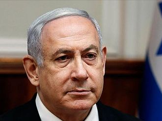 Израелските депутати гласуват „анти-Нетаняху кабинет“