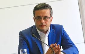Тома Биков: Да е жив и здрав Мангъров, че ще става депутат. Дано да е намерил най-сетне попрището си!