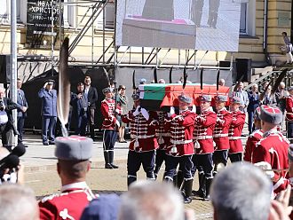 Тленните останки на българския Цар Самуил вече са в София