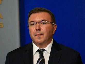 Костадин Ангелов: Трябва да сме готови за трета вълна на COVID-19