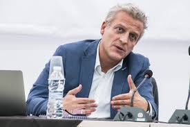 Румен Радев обединява старата просъветска левица с модерния либерален и зелен екстремизъм