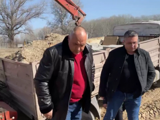 Борисов във Брестовица: 3 нови сондажа решават проблема до 29 март
