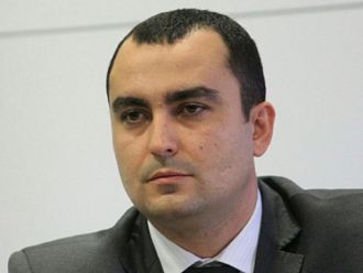 Новият кабинет ще има кратък живот като този на Орешарски