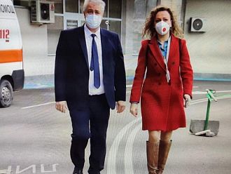 „Пирогов“ остана и без пиар, „изчистиха“ журналистката Гергана Венкова