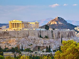 Строгите Covid мерки в Гърция не дават очакваните резултати