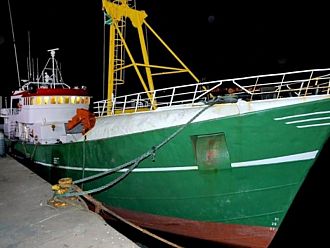 Арестуваха четирима български моряци с кокаин за $40 млн. на кораба им