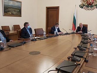 Няма натиск върху болниците, системата е подготвена за третата вълна