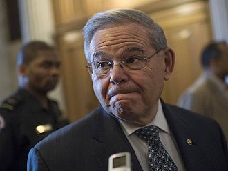 Сенаторът от интригата на Цветанов и Радев - с 8 обвинения за подкуп!