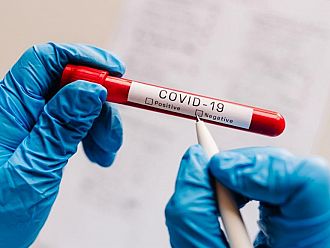 5 600 души с коронавирус вече се лекуват в болници