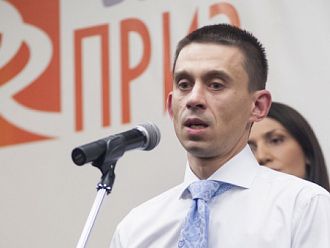 Доц. Александър Христов: Напоследък политиците говорят на шльокавица